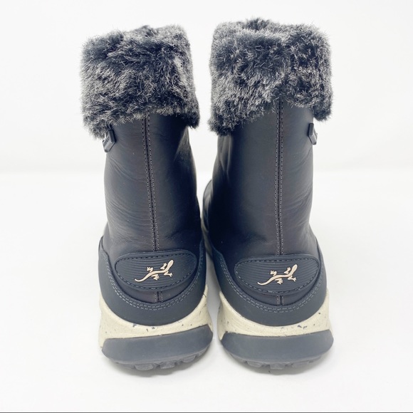 NEW Chaco Women's Black BOREALIS Mid High Waterproof Rain & Winter Boots Size 7 - Picture 5 of 9